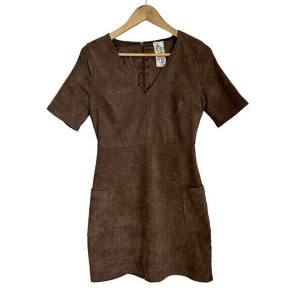 Sadie & Sage Brown Faux Suede Short Sleeve Mini Dress Size Small - Picture 2 of 10